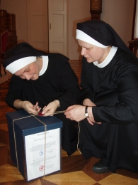 SM. Dolorosa a SM. Dominika
